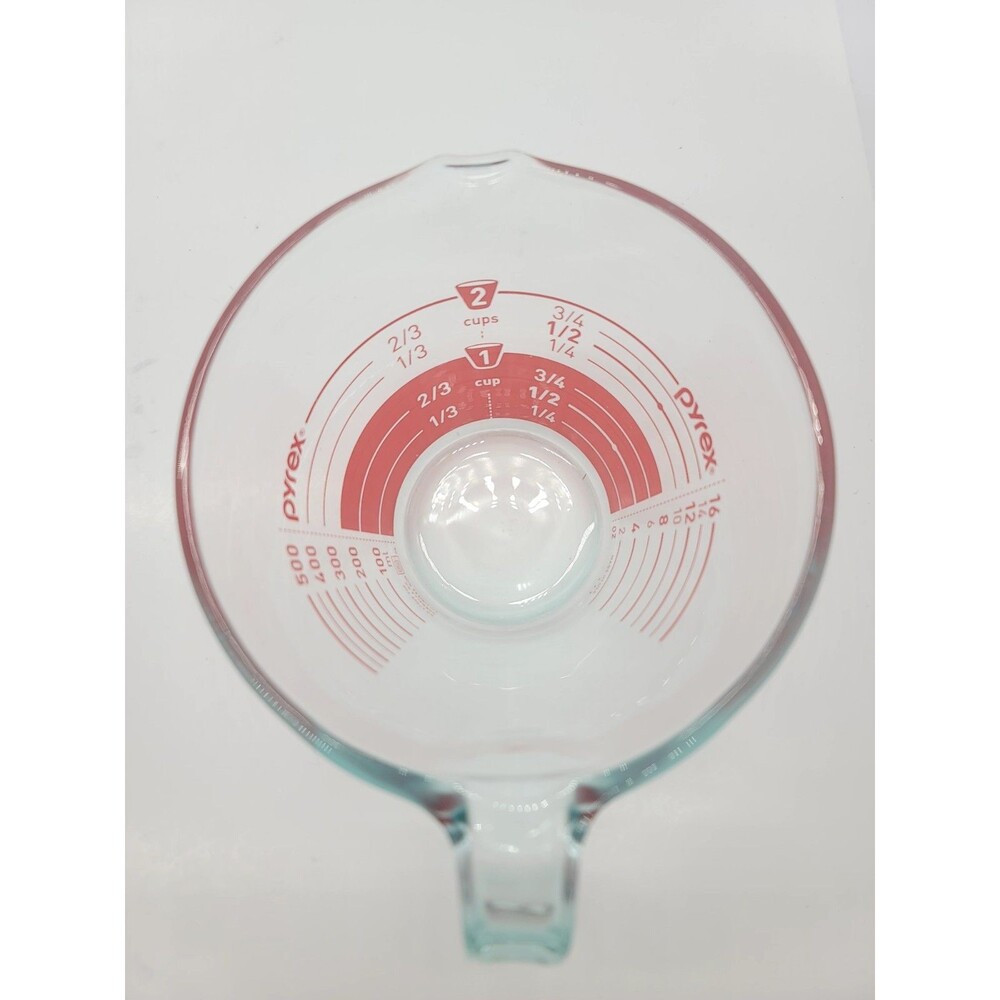 2 Cup Glass Pyrex Red Lettering Measuring Cup - Picture 5 of 6